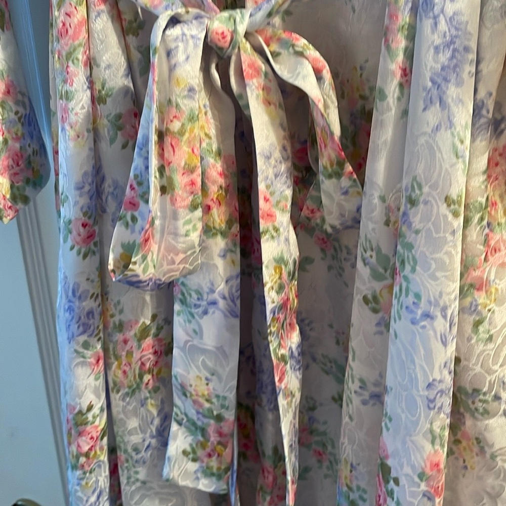 Floral Kimono Robe size L - Picture 3 of 5